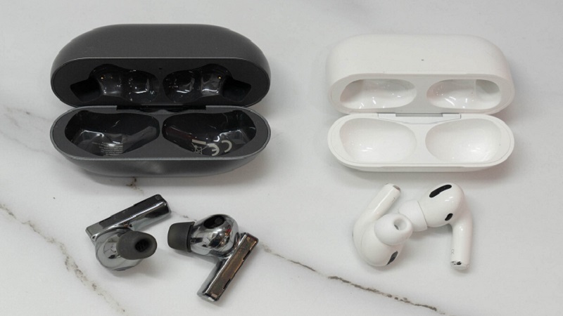 Thiết kế của FreeBuds Pro và AirPods Pro