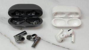 Thiết kế của FreeBuds Pro và AirPods Pro