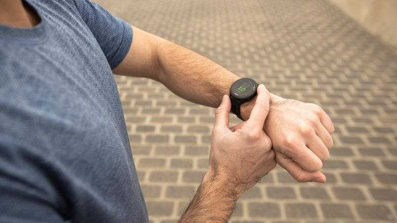 Garmin Forerunner 55 nhỏ gọn hơn hẳn so với các thế hệ trước
