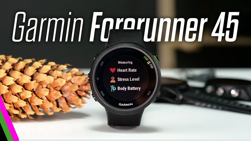 Garmin Forerunner 45 với thiết kế màu đen sang trọng