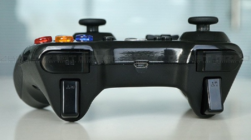tay-cam-choi-game-rapoo-xuat-xu-tu-dau-co-tot-khong-3 Các thanh Analog