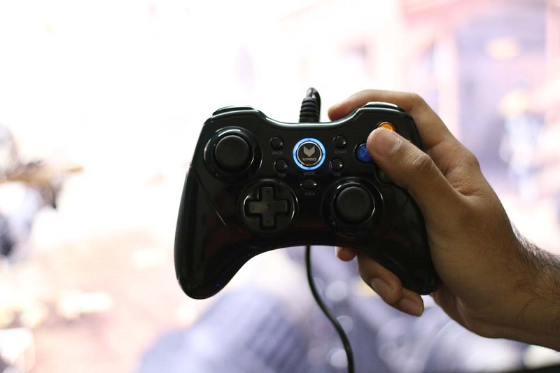tay-cam-choi-game-rapoo-xuat-xu-tu-dau-co-tot-khong-4 Hiệu suất của tay cầm chơi game Rapoo