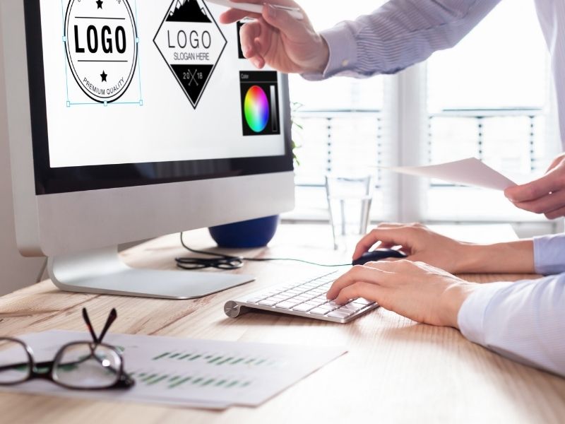 Tạo logo đẹp và linh hoạt