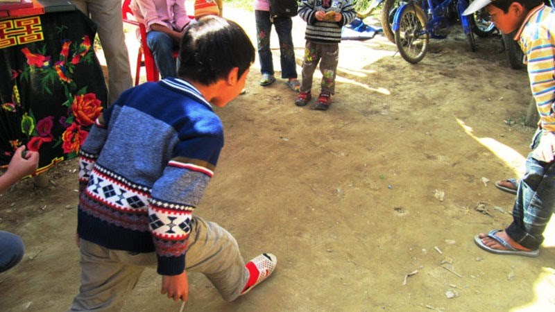 Trò chơi Tả cáy Trò chơi Tả cáy