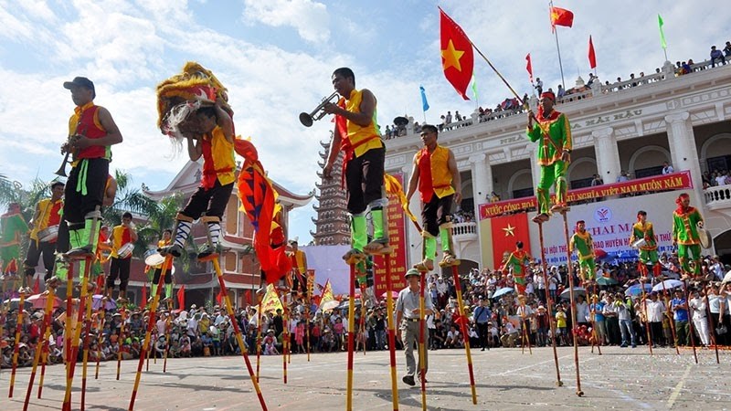 Trò chơi Đi cà kheo Trò chơi Đi cà kheo