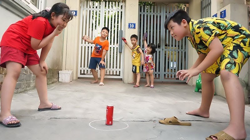 Trò chơi Tạt lon Trò chơi Tạt lon