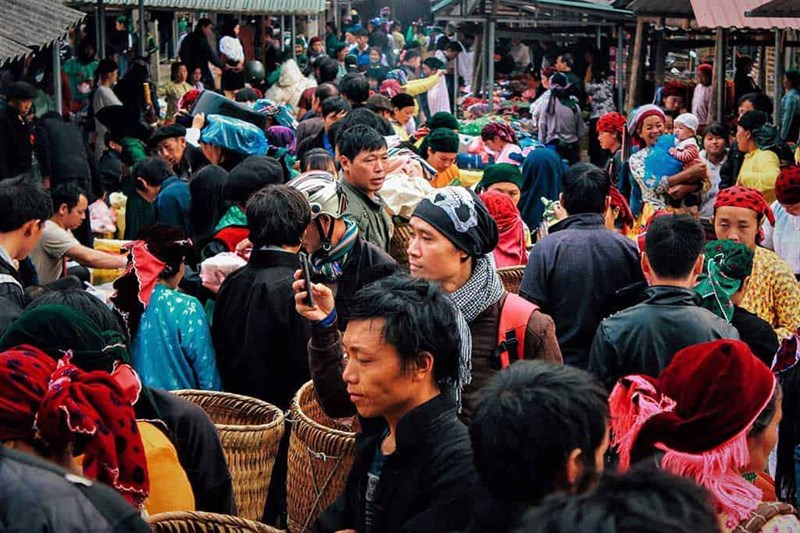 Khung cảnh nhộn nhịp tại chợ lùi Hà Giang Khung cảnh nhộn nhịp tại chợ lùi Hà Giang