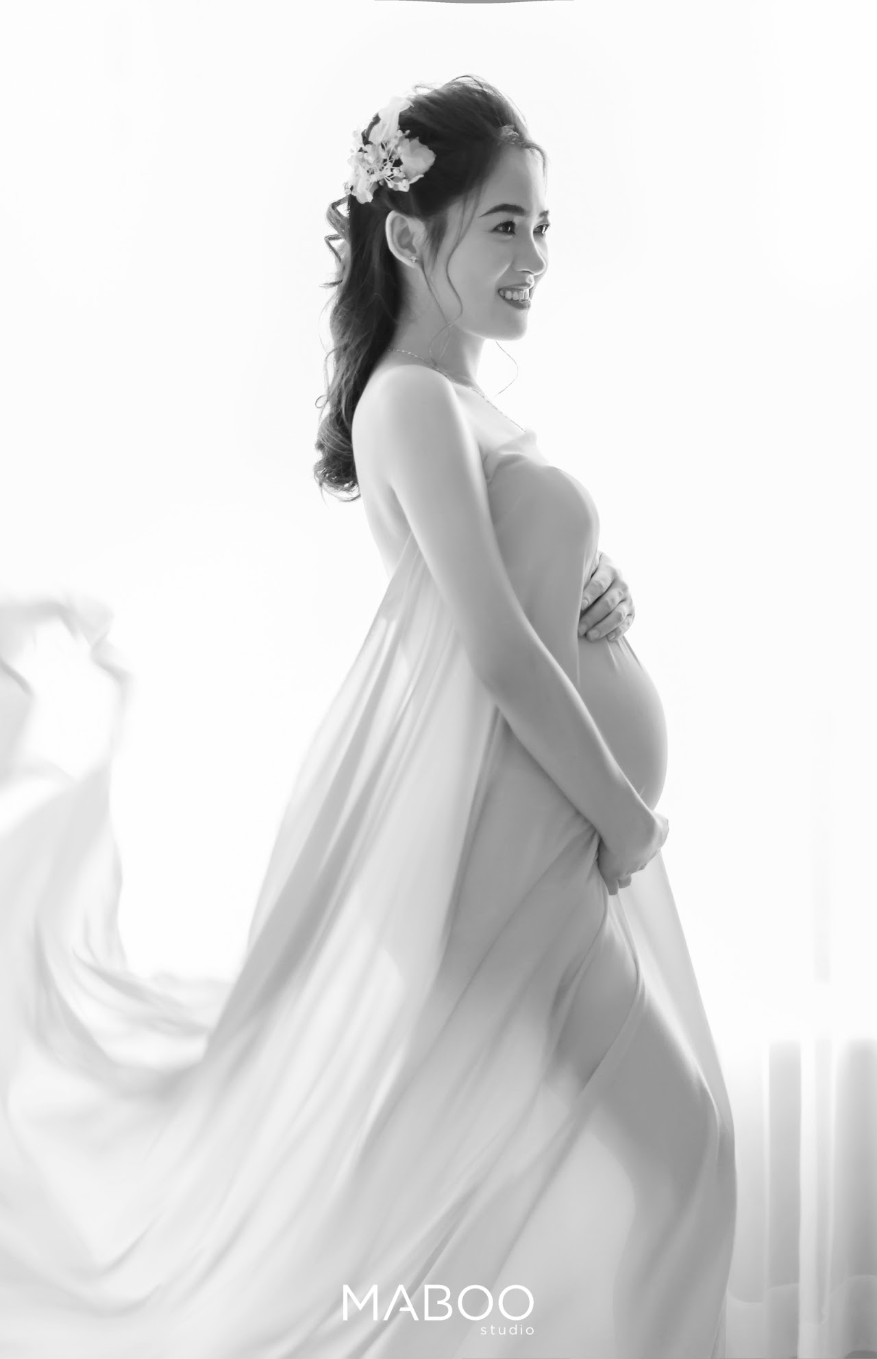 unnamed-2-4 Ảnh bầu tông trắng đen không bao giờ lỗi mốt