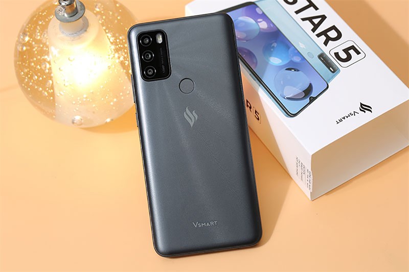 Dưới 3 triệu sắm liền Vsmart Star 5 giảm sốc cuối tuần, giá rẻ hết hồn Dưới 3 triệu sắm liền Vsmart Star 5 giảm sốc cuối tuần, giá rẻ hết hồn