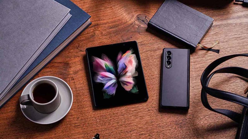 Galaxy Z Fold3 ra mắt: Trang bị camera selfie ẩn, hỗ trợ IPX8, giá tốt Galaxy Z Fold3 ra mắt: Trang bị camera selfie ẩn, hỗ trợ IPX8, giá tốt