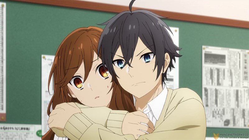 Kyoko Hori và Izumi Miyamura (từ trái qua) Kyoko Hori và Izumi Miyamura (từ trái qua)