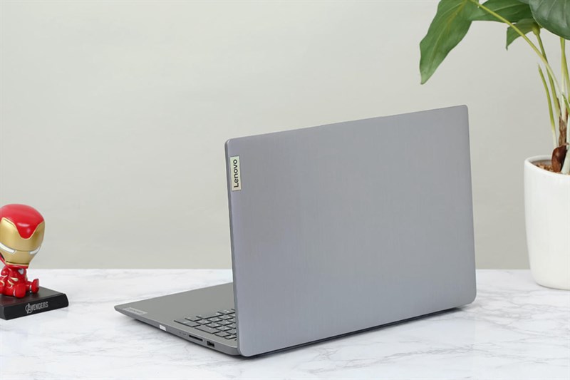 IdeaPad 3 i3 IdeaPad 3 i3