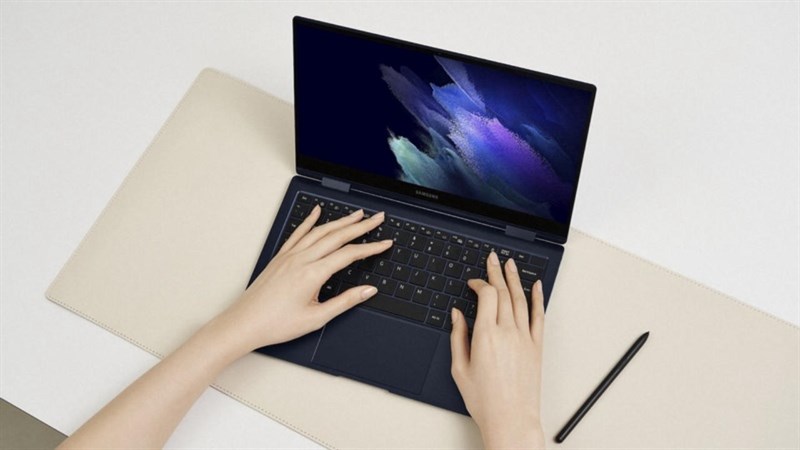Sử dụng laptop 2 trong 1 Sử dụng laptop 2 trong 1