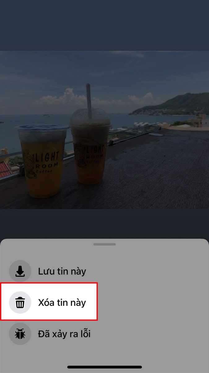 Chọn story cũ mà bạn muốn xóa > Chọn Xóa tin này Chọn story cũ mà bạn muốn xóa > Chọn Xóa tin này