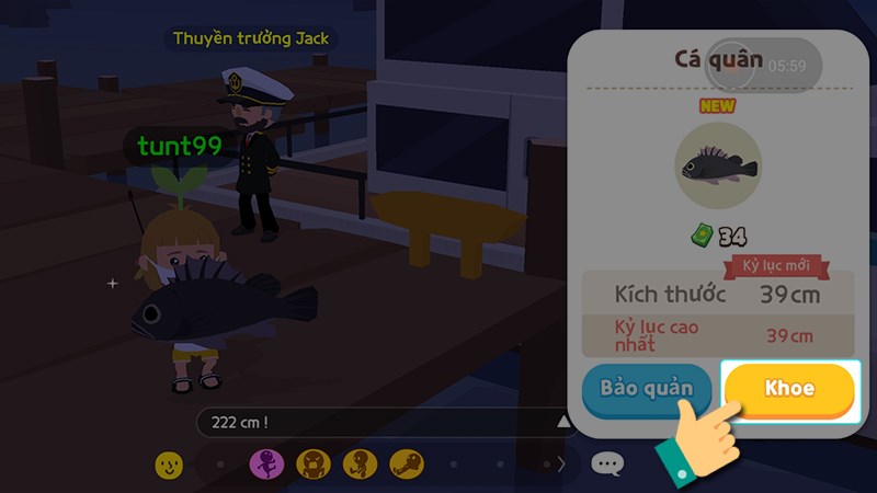 Khoe cá với bạn bè Khoe cá với bạn bè