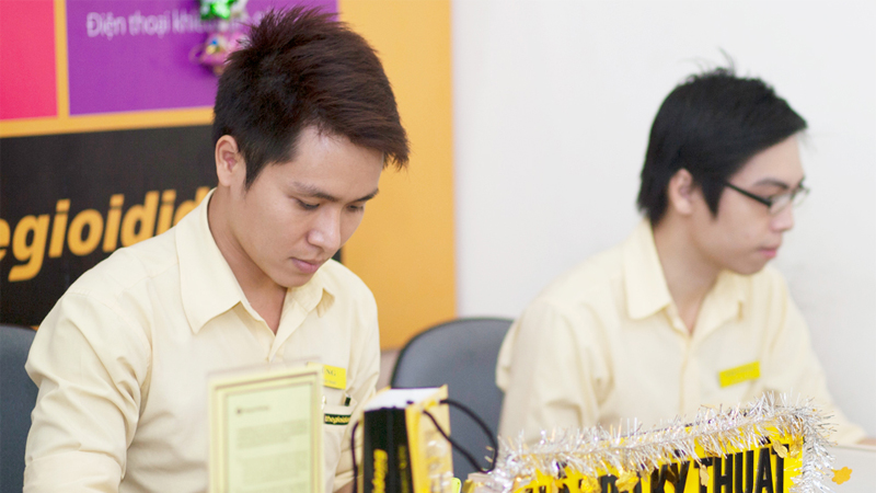 Đem điện thoại đến trung tâm bảo hành của  để hỗ trợ sửa chữa