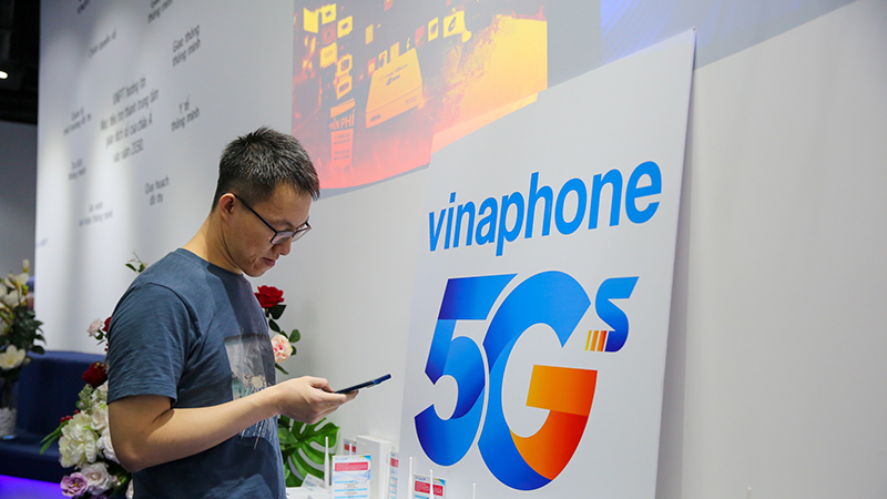 Bạn sẽ được hưởng các ưu đãi khủng khi sử dụng dịch vụ của VinaPhone