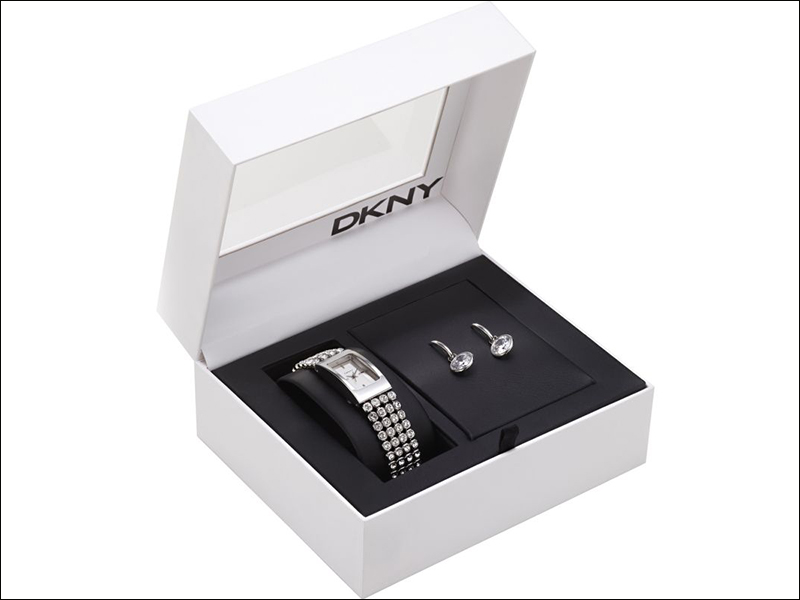 dong-ho-thoi-trang-dkny-cua-nuoc-nao-co-tot-khong-nen-mua2015-800x600-1 Bộ set quà tặng đồng hồ DKNY và trang sức