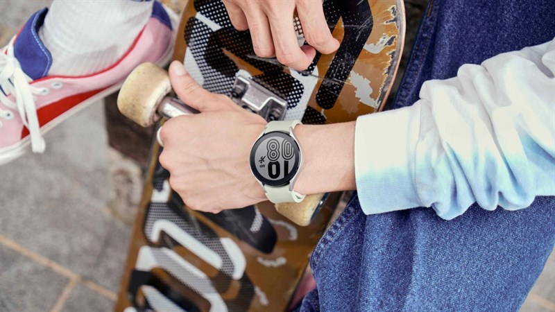 Galaxy Watch4 màu bạc Galaxy Watch4 màu bạc