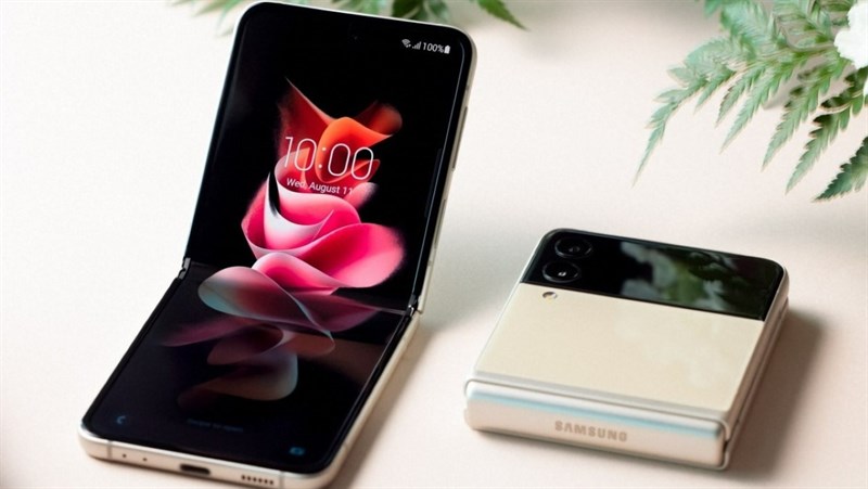 Samsung Galaxy Z Flip3 thiếu camera dưới màn hình vì lý do này Samsung Galaxy Z Flip3 thiếu camera dưới màn hình vì lý do này