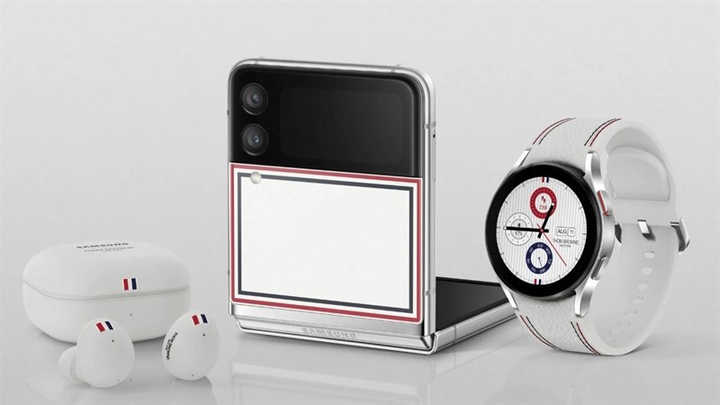Samsung công bố phiên bản Thom Browne cho Galaxy Z Fold3, Z Flip 3 và Watch4 Classic Samsung công bố phiên bản Thom Browne cho Galaxy Z Fold3, Z Flip 3 và Watch4 Classic