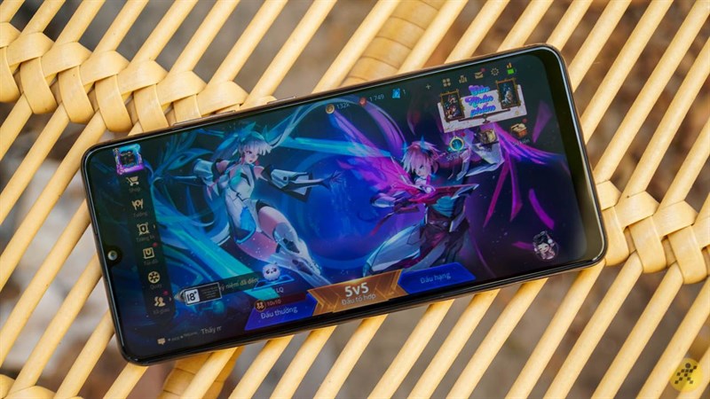 Galaxy A32 chiến game ổn Galaxy A32 chiến game ổn