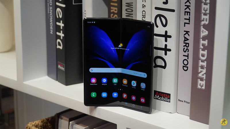 Samsung Galaxy Z Fold 2 Samsung Galaxy Z Fold 2