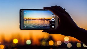 TOP điện thoại quay video 4K