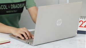 HP Pavilion 15 eg0513TU i3 (46M12PA)