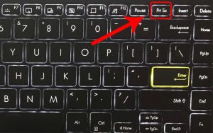 Nhấn phím PrtSc trên bàn phím để chụp màn hình máy tính