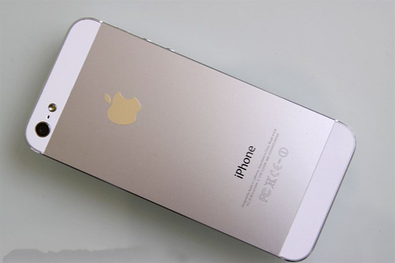 iPhone 5 là chiếc iPhone đầu tiên hỗ trợ 4G iPhone 5 là chiếc iPhone đầu tiên hỗ trợ 4G