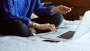 laptop trả góp