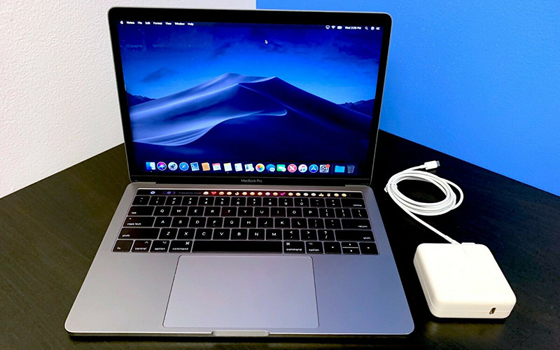 MacBook Pro 13 inch