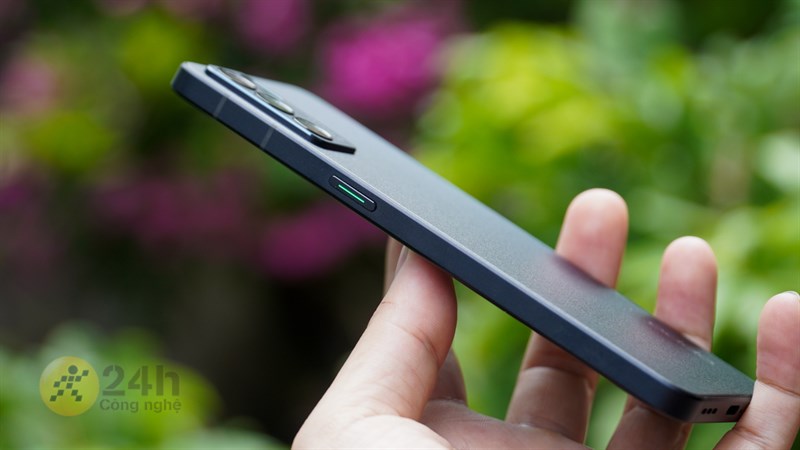 Chênh nhau 3.5 triệu, đâu là điểm nâng cấp đáng giá trên OPPO Reno6 5G so với Reno6 Z 5G khiến người dùng phải mạnh tay chi tiền? Chênh nhau 3.5 triệu, đâu là điểm nâng cấp đáng giá trên OPPO Reno6 5G so với Reno6 Z 5G khiến người dùng phải mạnh tay chi tiền?