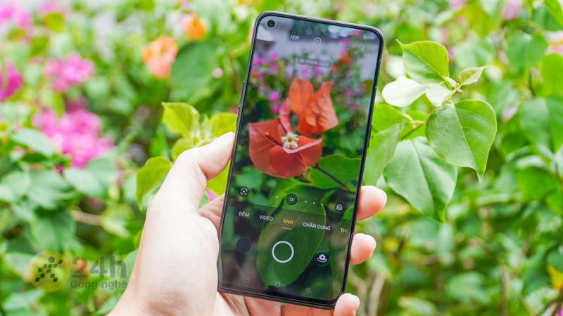 Có hơn 10 triệu thì nên mua Samsung Galaxy A52 5G hay OPPO Reno6 5G? Khi hai đối thủ xứng tầm cùng đặt trên một bàn cân Có hơn 10 triệu thì nên mua Samsung Galaxy A52 5G hay OPPO Reno6 5G? Khi hai đối thủ xứng tầm cùng đặt trên một bàn cân