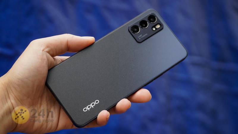 Có hơn 10 triệu thì nên mua Samsung Galaxy A52 5G hay OPPO Reno6 5G? Khi hai đối thủ xứng tầm cùng đặt trên một bàn cân Có hơn 10 triệu thì nên mua Samsung Galaxy A52 5G hay OPPO Reno6 5G? Khi hai đối thủ xứng tầm cùng đặt trên một bàn cân