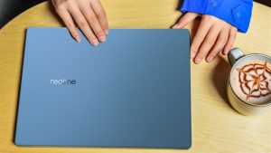 Realme Book đạt doanh thu hơn 35.2 tỷ đồng chỉ trong 5 phút mở bán đầu tiên, máy ngon giá tốt nên hút khách cũng phải