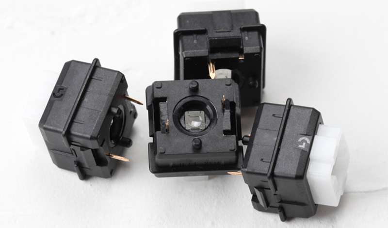 switch-tren-ban-phim-co-la-gi-cac-loai-switch-co-tren-thi20-203 Switch Romer-G