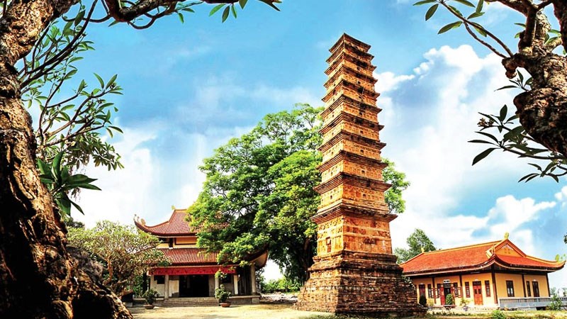 Tháp Bình Sơn Tháp Bình Sơn