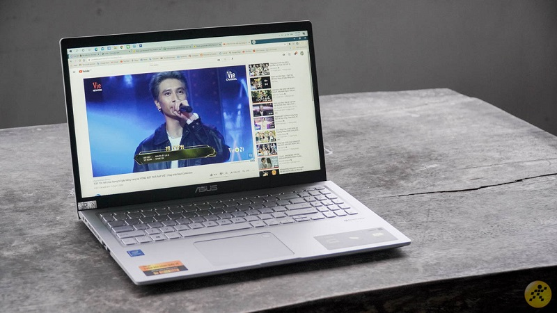 Thiết kế của laptop Asus VivoBook X515MA