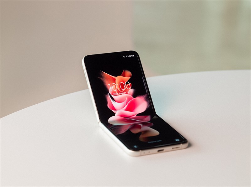 Galaxy Z Flip 3 5G sử dụng Android 11 Galaxy Z Flip 3 5G sử dụng Android 11