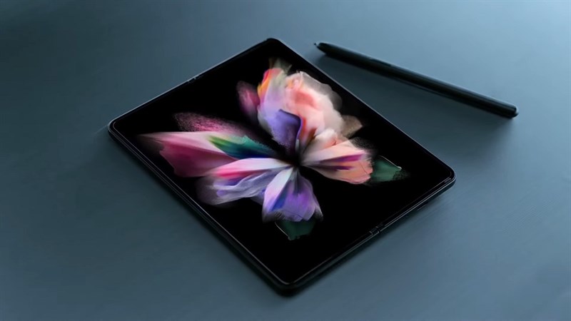 Samsung Galaxy Z Fold3 sẽ là chiếc smartphone gập tốt nhất hiện tại mà bạn có thể, từ thiết kế đến cấu hình Samsung Galaxy Z Fold3 sẽ là chiếc smartphone gập tốt nhất hiện tại mà bạn có thể, từ thiết kế đến cấu hình