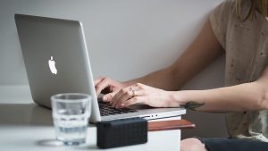 Restore MacBook Air sẽ giúp máy hoạt động mượt mà, ổn định