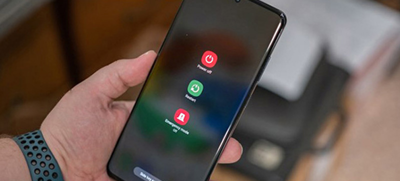 Khởi động lại điện thoại Android