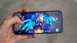 Điện thoại pin trâu chơi game mượt