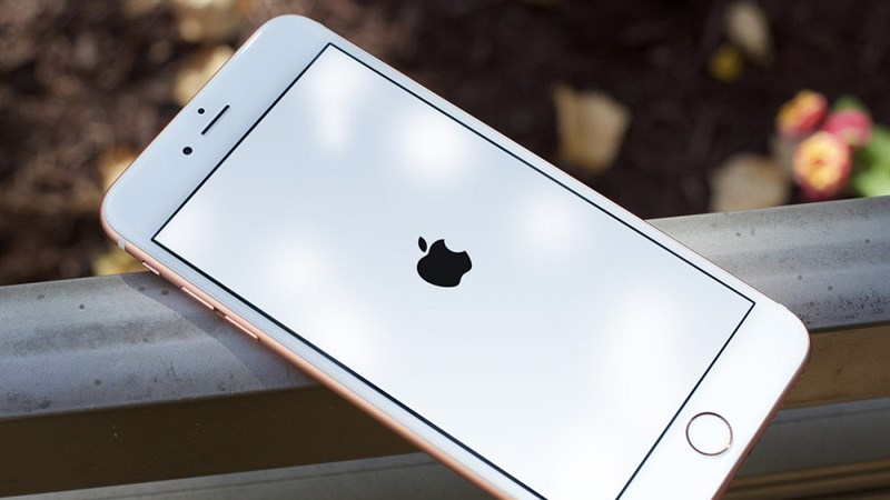 Tắt nguồn iPhone thường xuyên
