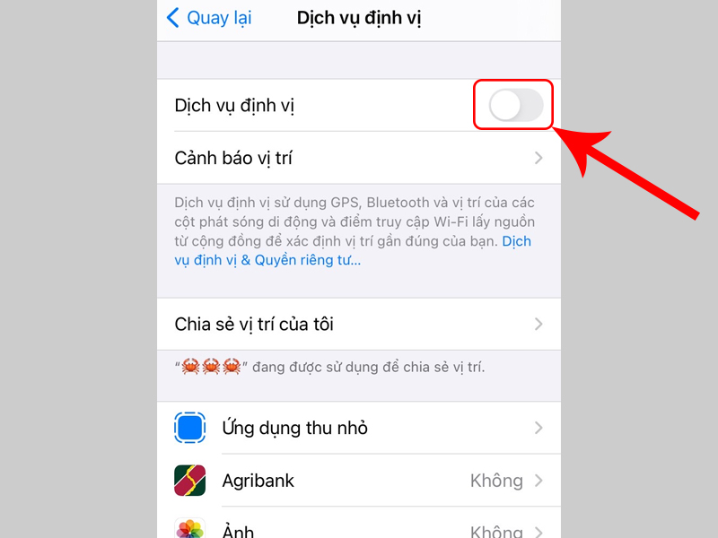 Trượt sang trái tại mục Dịch vụ định vị để tắt tính năng này