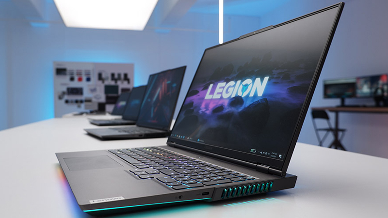 Máy sở hữu thiết kế cá tính, đậm chất gaming