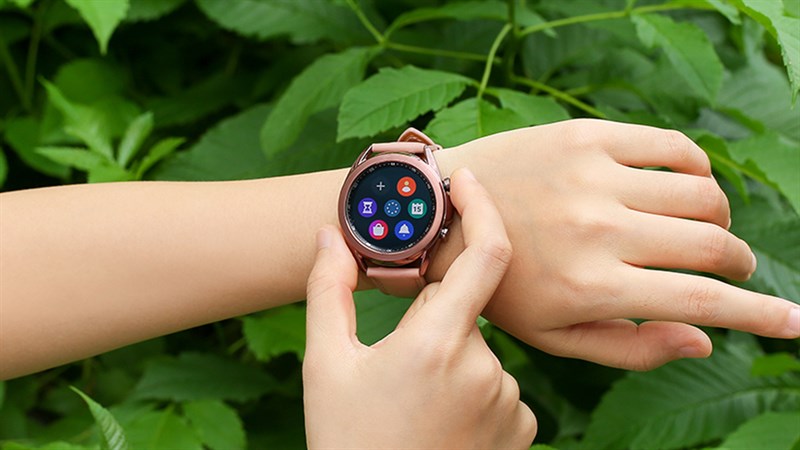 Samsung Galaxy Watch 3 41mm thép vàng dây da hồng Samsung Galaxy Watch 3 41mm thép vàng dây da hồng