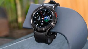 Samsung dường như đang phát triển một chiếc đồng hồ thông minh Galaxy Watch chạy bằng năng lượng mặt trời